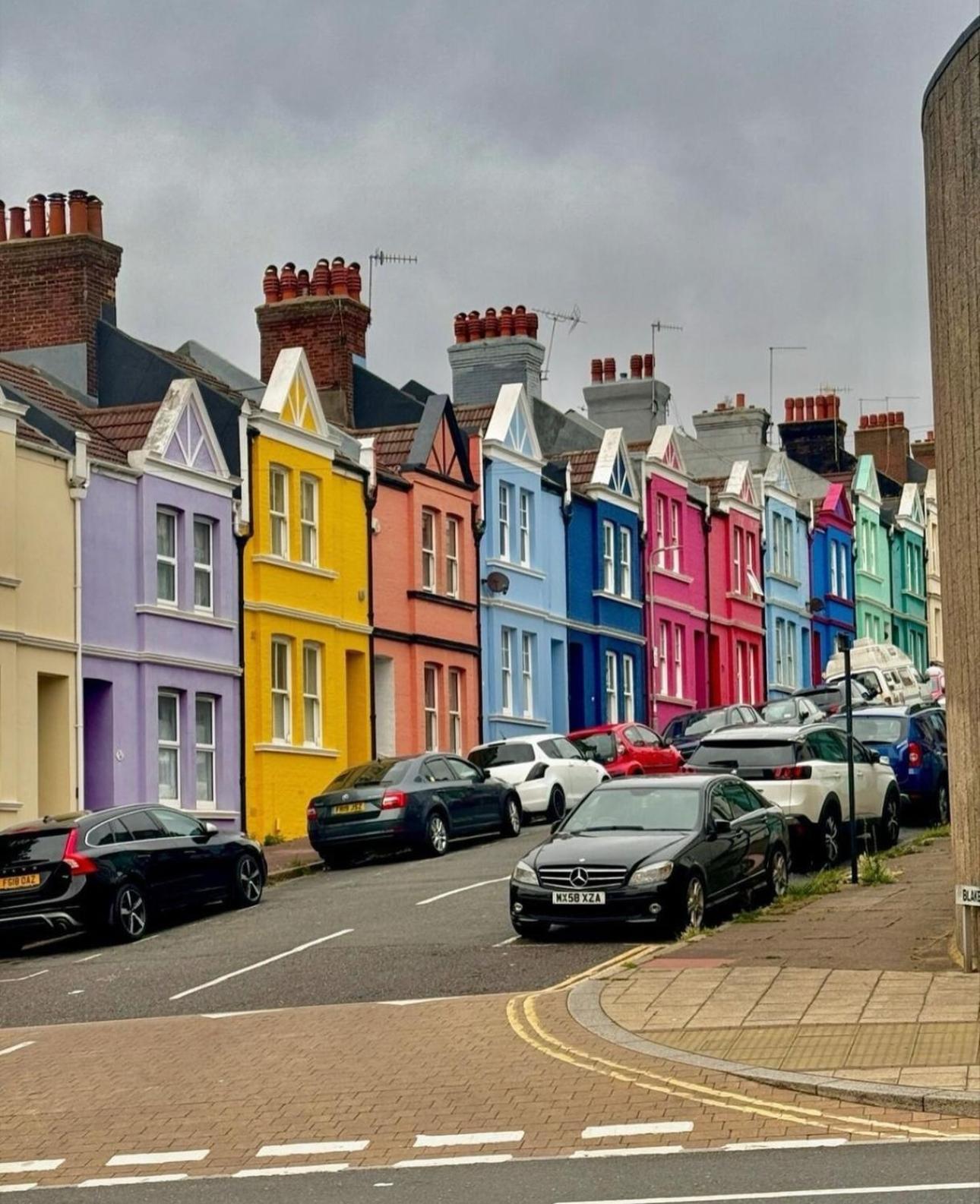 Three Bedroom House By Peacegrove Homes Short Lets & Serviced Accommodation Brighton With Free Wifi & Pet Friendly Exterior photo